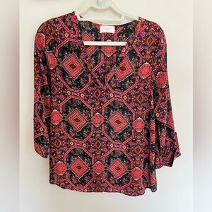 Everly Red Patterned Blouse Size Medium 3/4 Sleeve Lightweight